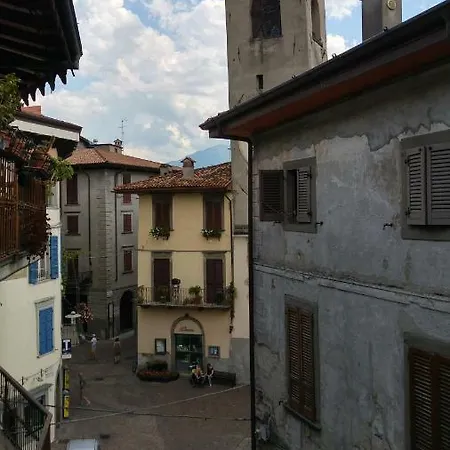 Lägenhet Feel At La Terrazza Sul Borgo